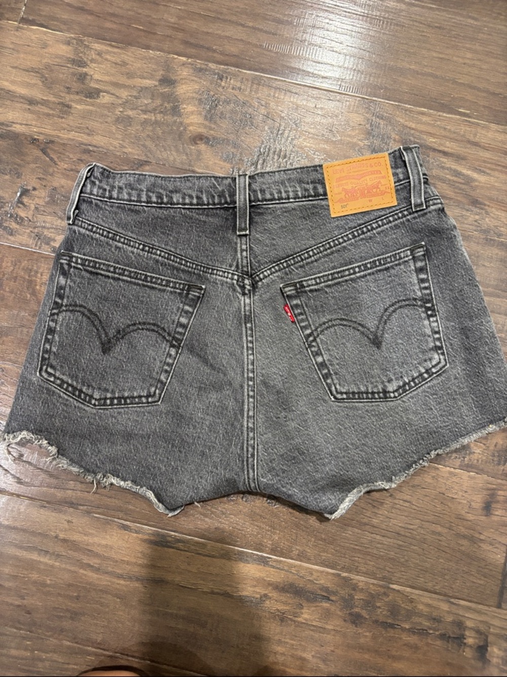 Levi's Charcoal Black Washed Denim 501 Cutoff Shorts - Picture 4 of 4